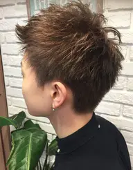 【メンズ限定】☁️カット&ケアカラー➕トリートメント☁️8800円