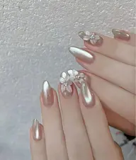 チップ長出し10本＋アートやり放題、パーツ5or6本までつけ放題お茶とコーヒー飲み放題