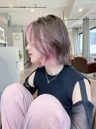 ☘️インナーカラー☘️（ブリーチ込み）＋トリートメント