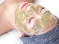 ミニモ限定価格❗️韓国ハーブピーリング×ヒト幹細胞美容液🌿 剥離なし、鎮静パック付き!誰もが憧れるたまご肌へ💁♀️