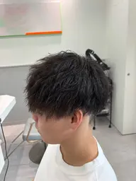 【メンズ限定】⭐️カット+ファッションカラー+トリートメント⭐️