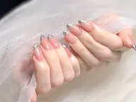 《オフあり》ガラスフレンチ/ミラーフレンチネイル✨新規ソフトジェルオフ無料〔ミニモ限定★大きいパーツ１つ無料〕
