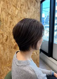 【6月受付開始☘️】顔周りカット付き✂️艶髪カラー&マッサージシャンプー&トリートメント✨