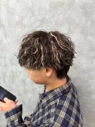 【メンズ限定🚹】ハイライト🔦カット追加+¥1000