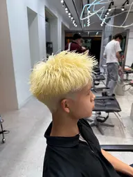 メンズ ブリーチ ✨️