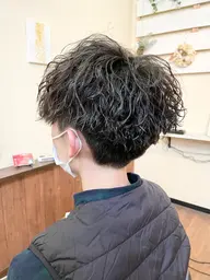 【平日限定クーポン🌷人気No.1⚡️メンズカット&ツイストスパイラルパーマ⚡️※特殊パーマ