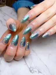 塗りかけネイル5500円