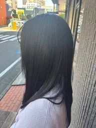 【💜艶カット➕艶カラー+Aujuaトリートメント】