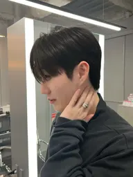 【疲れを癒しませんか✨️】韓国風カット+頭皮ケアクイックヘッドスパ