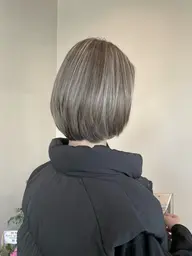 ✂️🌈✨カット+デザインハイライトカラー+トリートメント