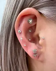 💎耳つぼジュエリー14粒💎