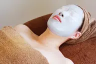 エステ人気No.1【毛穴シミケア!小顔◎】リンパ+毛穴ケアパック