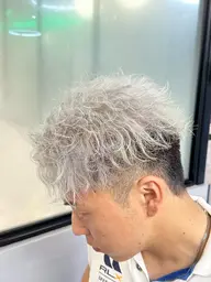 【⠀ブリーチ2回】ハイブリーチ➕ カラー (ケアブリーチ)