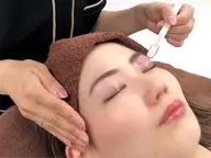 アイブロウWAXスタイリング+おでこ・口周りWAX