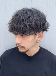 緩めで大きなカール感が好きな方必見💫スタイリストカット+緩め波巻きスパイラルパーマ