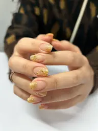 🪩ラメワンカラー or ラメグラ🪩