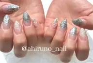 【オフ無料🌸】ラメグラデーション🩷豊富なラメやグリッター、ホロからお選び下さい🥰ラメ好きなので、沢山あります♪