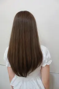 炭酸泉使用なので艶髪目指すならココ✨ 🔸カット＋カラー＋髪質改善縮毛矯正🔸システムトリートメント込み✨