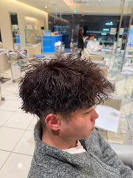 カット+眉毛カット付き