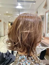 🥇透明感抜群ハイライト&白髪染めを使わないカラー+カット