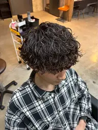 カット+波巻きスパイラルパーマ