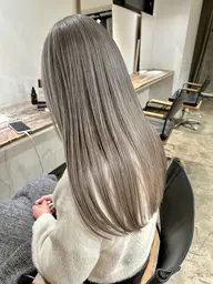 ミニモ学割限定🌈小顔カット+ケアブリーチ+ダメージレスカラー🌈+無料高級トリートメント💖