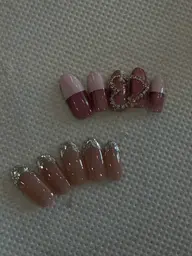 【ソフトジェルオフ&長さ出し10本】　　　　　　　　　　　　トレンド定額デザイン