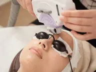 ご新規様、女性のみ⭐️ヒカリ顔脱毛✨肌まで綺麗になる✨