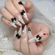 🍒長さ出し、4本アート、パーツ付け🍒