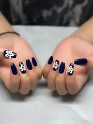 【ハンド】持ち込みデザイン(アート4本)(ジェルオフ＆ドライケア込)