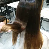 「何度でも料金同じ」縮毛矯正＋カット