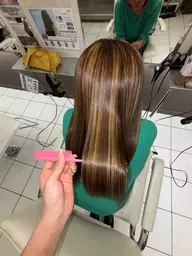 🌟ハイライトカラー（オンカラー込み）➕カット🫧