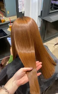 ★同時施術も傷ませない★カット＋極艶プレミアムシャイン髪質改善＋ホリスティックカラー