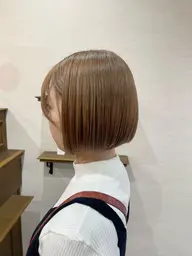 【🩷透明感たっぷり🫧】カット＋ブリーチ１回+カラー＋3stepトリートメント🌷¥18,000