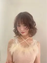 🎀【高保湿艶カラー（トーンダウン）＋トリートメント】暗めのカラーを楽しみたい方🎀