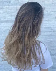 バレイヤージュ、外国人風カラー、ブリーチ＋ヘアカラー込み