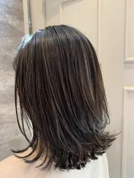 【💫🌕ハイライト+全体カラー🌕💫】全体カラーにプラスして、ハイライトで動きと立体感を出します💓