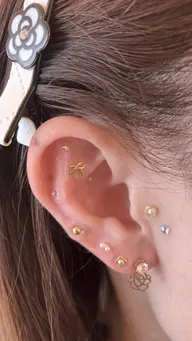 耳つぼジュエリー