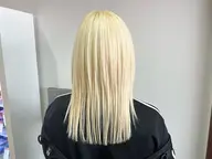 💙カット＋全体ケアブリーチ＋アディクシーカラー＋おーじゅあ4stepトリートメント