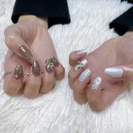 🖐️【オフ込み】ワンカラー＋4本パーツデザイン