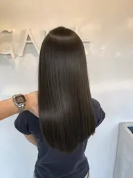 くすみ感で上品に💖オリーブ・グレージュカラー🫧【艶カラー×カット✂️×2step TR(ヘッドスパ付き)】