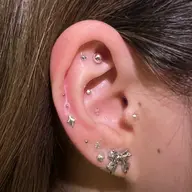 耳ツボジュエリー💎(つけ放題)