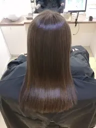 【ハマる方多数！】やわらか縮毛矯正+カット＋お持ち帰りトリートメント付き