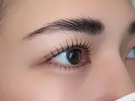 【まつげパーマ】🌸デザインまつげパーマ上+下まつげパーマ+美容液付🌸