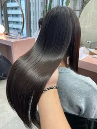 🌧梅雨対策🌧カット+酸性ストレート【髪質改善】ブリーチ毛OK✨️