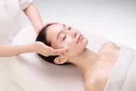 お肌分析+フェイシャルエステ無料体験✨お顔を引き上げ、はだ悩みにアプローチ♪