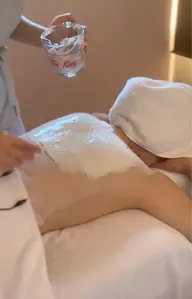 背中のニキビケアをしたい方へ