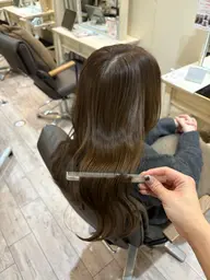 《　平日割❣️ 》  透明感イルミナカラー🫧