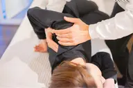 【ミニモ学割 ⭐️体の歪み/猫背/首肩こり/腰痛/むくみ】骨盤矯正×全身整体 (50分)11,000円→5,000円