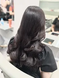 🌸4月限定クーポン🎀【艶カラー🫧+頭皮ケア】